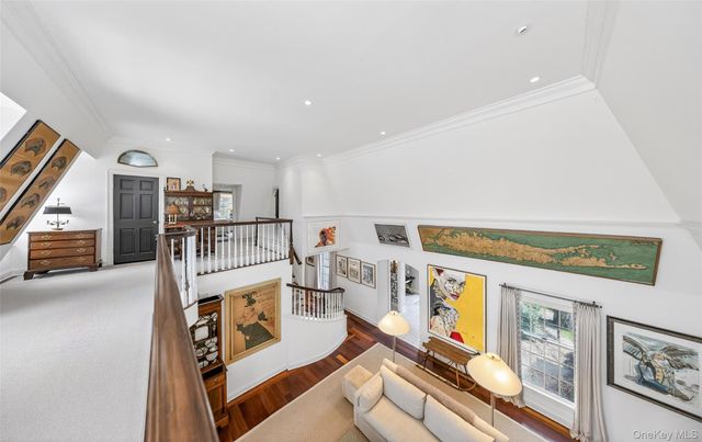 299 Narrow Lane, Southampton, NY 11968