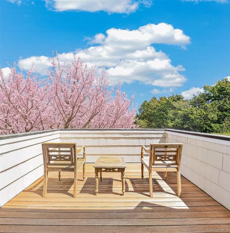 299 Narrow Lane, Southampton, NY 11968