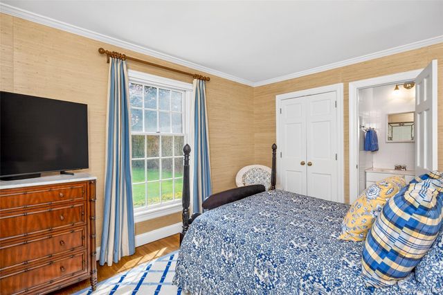 299 Narrow Lane, Southampton, NY 11968