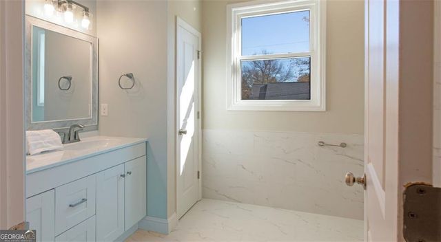 1133 Oak Knoll SE Terrace, Atlanta, GA 30315