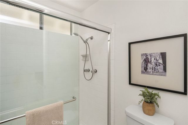 49 Summerfield 99, Irvine, CA 92614