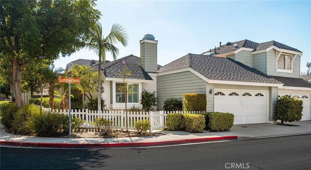 49 Summerfield 99, Irvine, CA 92614