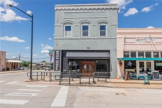 201 South Main Street, Caldwell, TX 77836