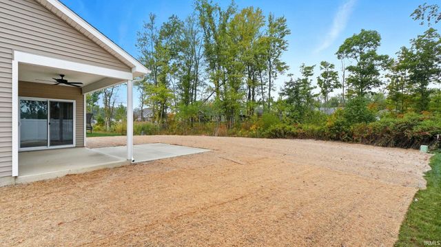 1110 Olympiada Knoll, Fort Wayne, IN 46845