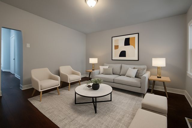 8623 S Manistee Avenue, Chicago, IL 60617