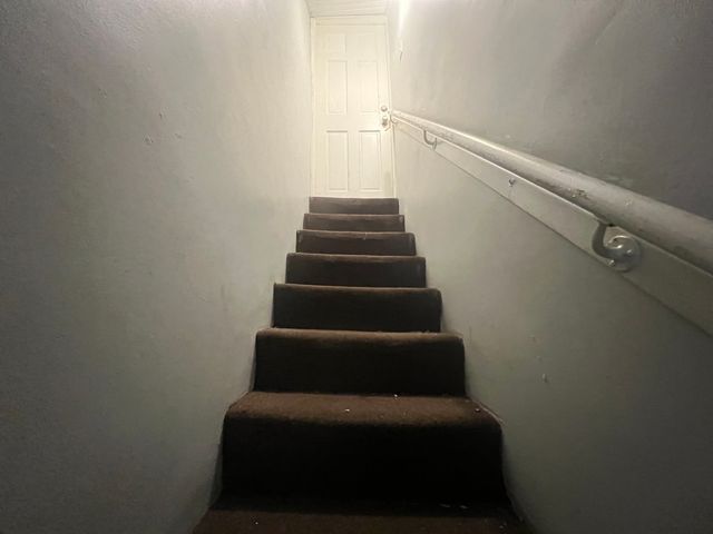 8623 S Manistee Avenue, Chicago, IL 60617