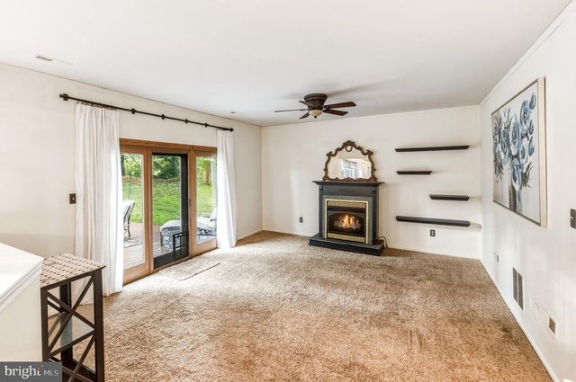 2 TRAFALGER CT, Sewell, NJ 08080