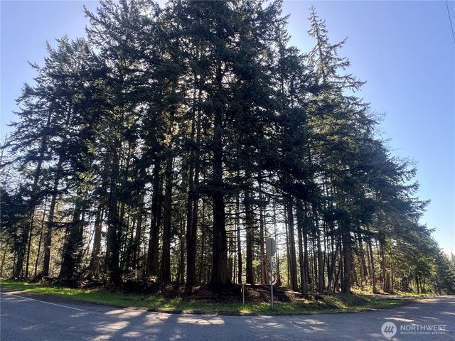 396 Durr Road, Camano Island, WA 98282