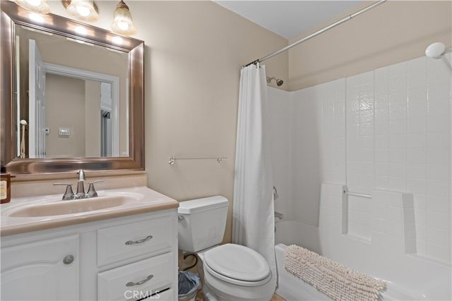 1718 Carrera Drive, San Jacinto, CA 92583