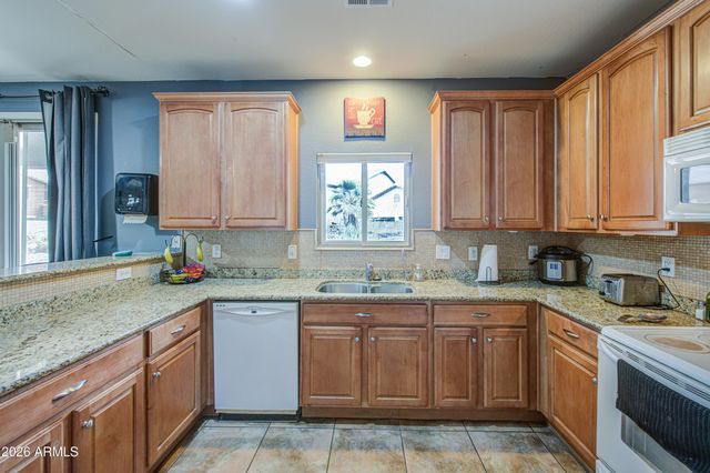 4933 W ST CATHERINE Avenue, Laveen, AZ 85339