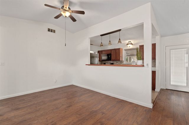 5514 Bishop Court, Lake Dallas, TX 75065