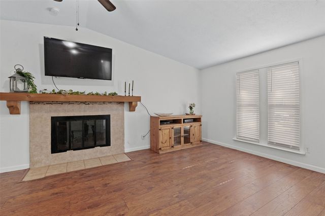 5514 Bishop Court, Lake Dallas, TX 75065