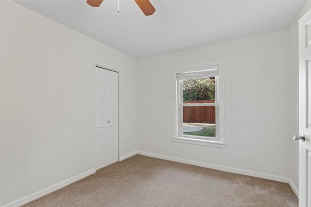 5514 Bishop Court, Lake Dallas, TX 75065