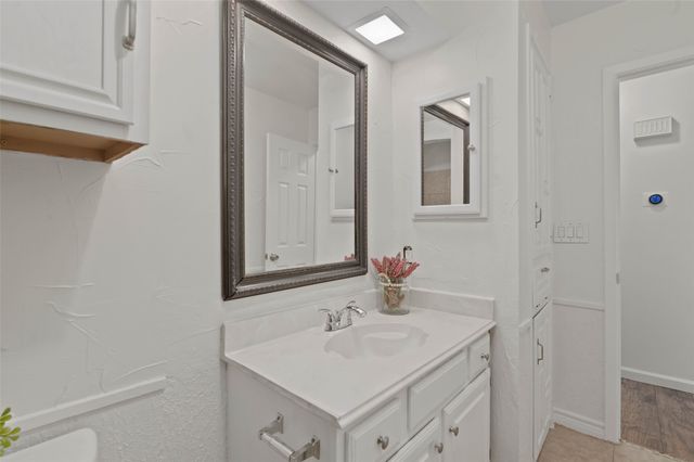5514 Bishop Court, Lake Dallas, TX 75065