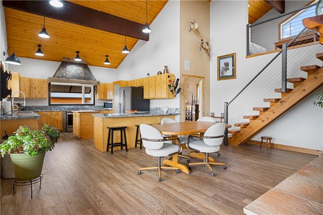 18723 E Knight Creek Road, Kingman, AZ 86401