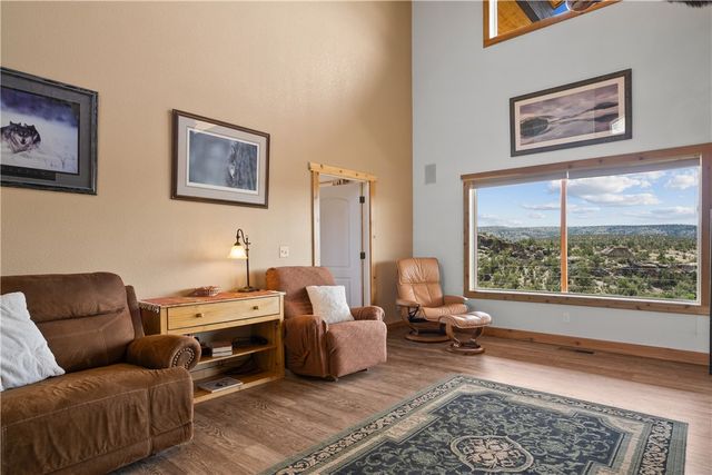 18723 E Knight Creek Road, Kingman, AZ 86401