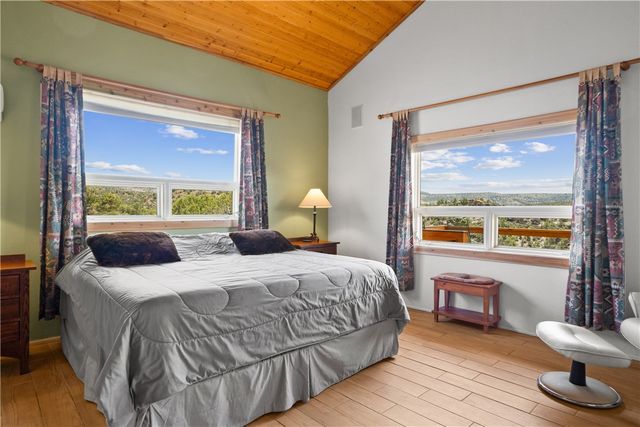 18723 E Knight Creek Road, Kingman, AZ 86401