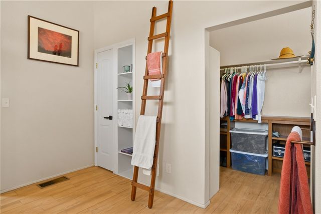 18723 E Knight Creek Road, Kingman, AZ 86401