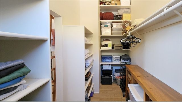 18723 E Knight Creek Road, Kingman, AZ 86401