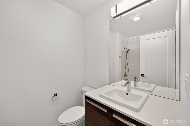 12401 Harwood Cove Lane SW, Lakewood, WA 98498