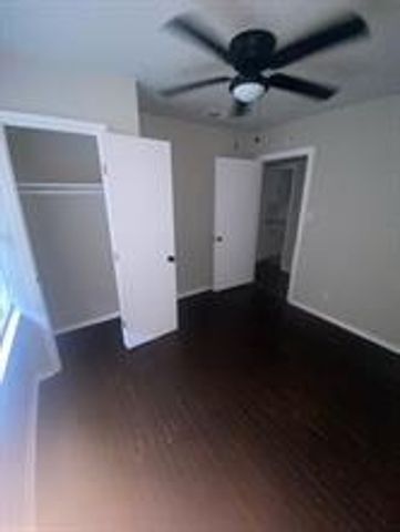 6122 Glenhurst Drive, Houston, TX 77033