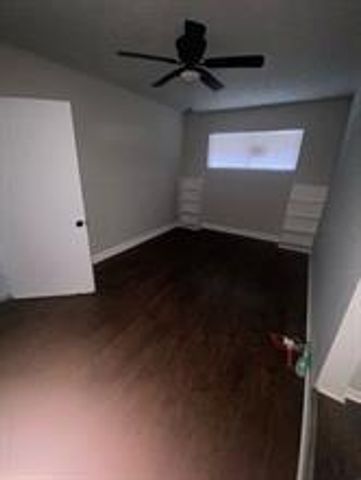 6122 Glenhurst Drive, Houston, TX 77033