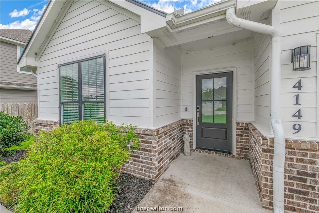 4149 Vintage Estates Court, Bryan, TX 77808 — photo 3