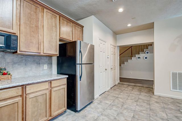 3742 E Ashford Villa Lane, Houston, TX 77082