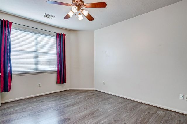 3742 E Ashford Villa Lane, Houston, TX 77082