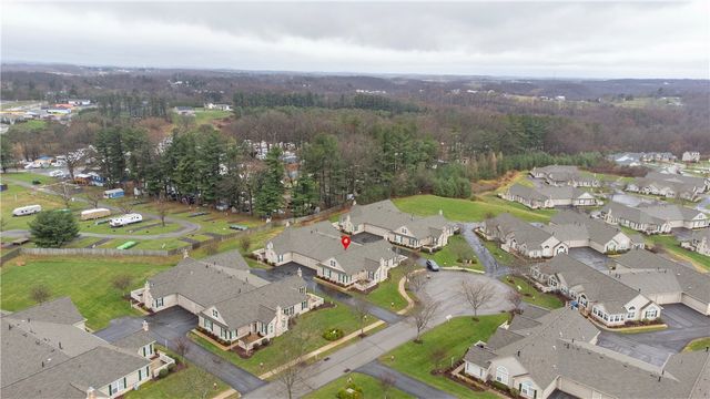 2091 Winchester Ct, Connoquenessing Twp, PA 16053