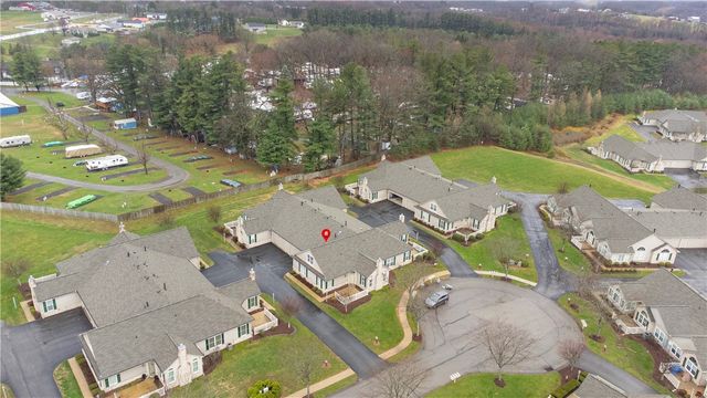 2091 Winchester Ct, Connoquenessing Twp, PA 16053