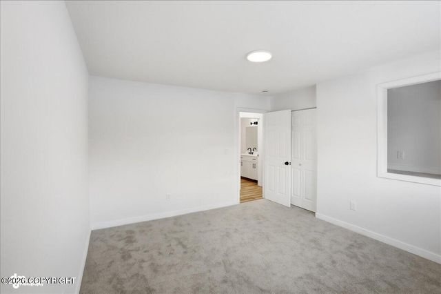 7339 E 17th Avenue, Anchorage, AK 99504