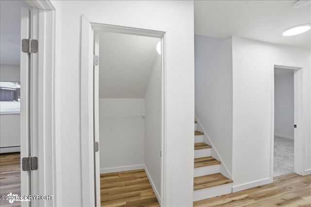 7339 E 17th Avenue, Anchorage, AK 99504