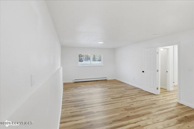 7339 E 17th Avenue, Anchorage, AK 99504