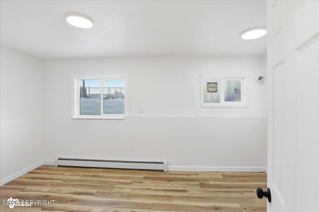 7339 E 17th Avenue, Anchorage, AK 99504