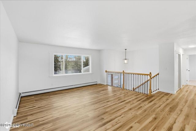 7339 E 17th Avenue, Anchorage, AK 99504