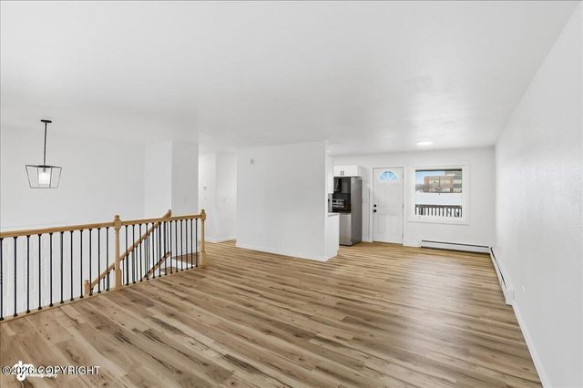 7339 E 17th Avenue, Anchorage, AK 99504