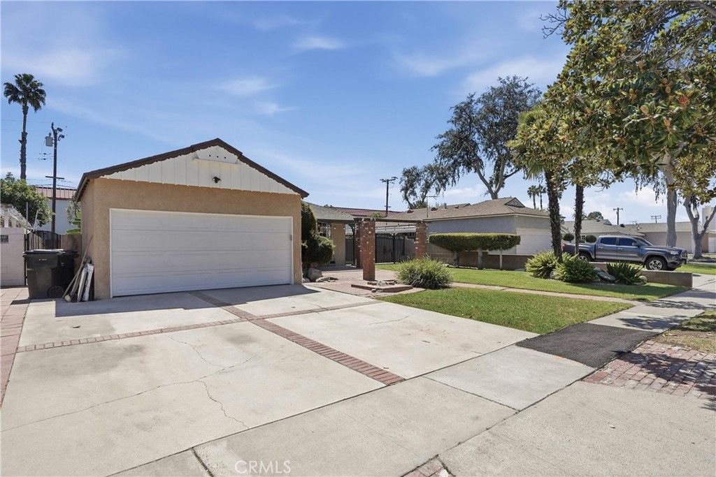 206 E Rosslynn, Fullerton, CA 92832 — photo 2