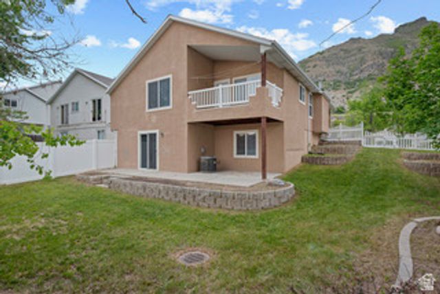1048 S SLATE CANYON DR, Provo, UT 84606