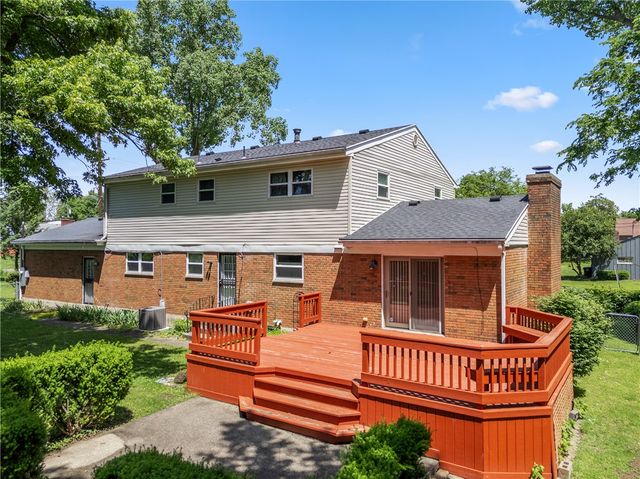 3467 Zephyr Drive, Dayton, OH 45414