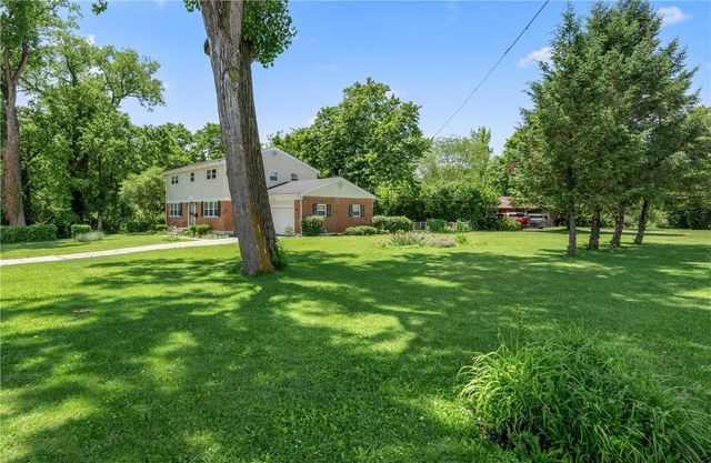 3467 Zephyr Drive, Dayton, OH 45414