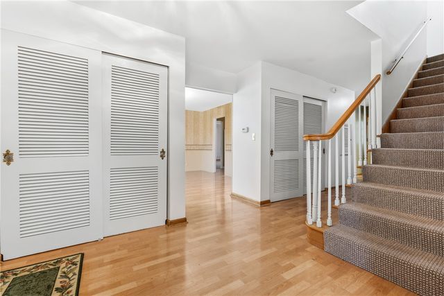 3467 Zephyr Drive, Dayton, OH 45414