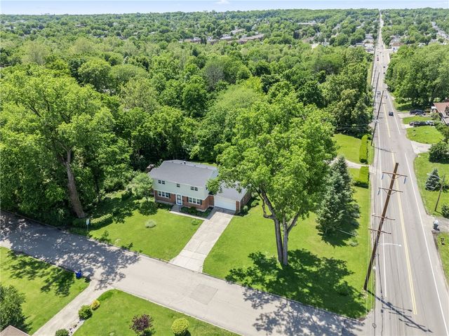 3467 Zephyr Drive, Dayton, OH 45414