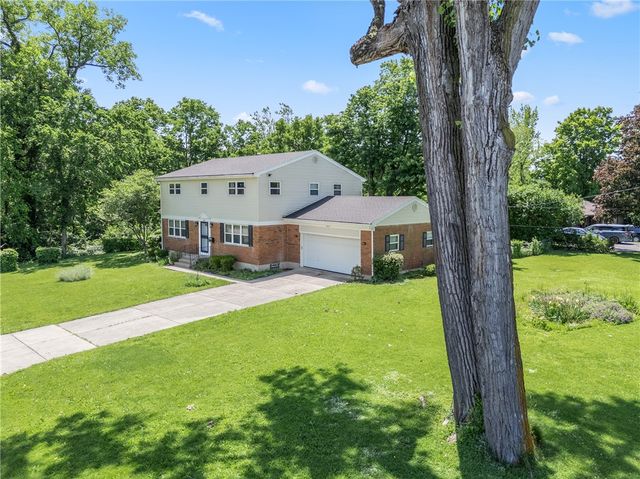 3467 Zephyr Drive, Dayton, OH 45414