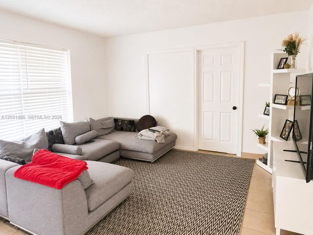 12601 Stirling Rd, Southwest Ranches, FL 33330