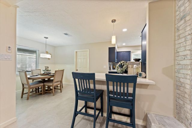 11314 Hillcroft Avenue, Houston, TX 77035