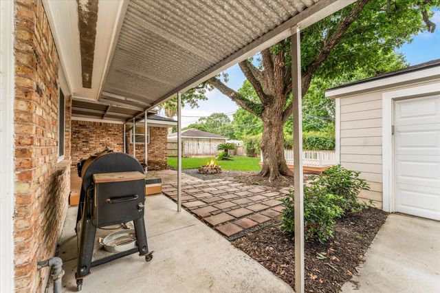 11314 Hillcroft Avenue, Houston, TX 77035