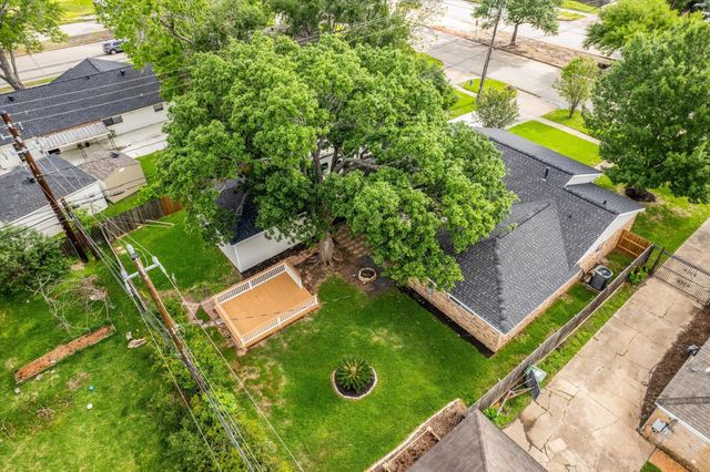 11314 Hillcroft Avenue, Houston, TX 77035