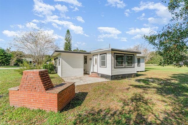 903 N FORREST AVENUE, Kissimmee, FL 34741