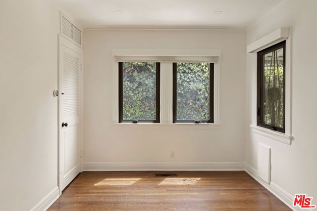 1928 N Berendo Street, Los Angeles, CA 90027